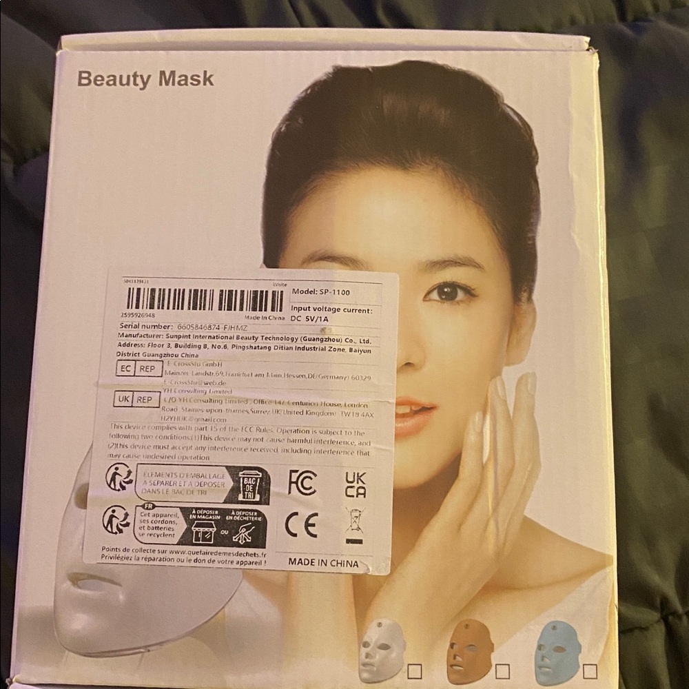Beauty Mask White